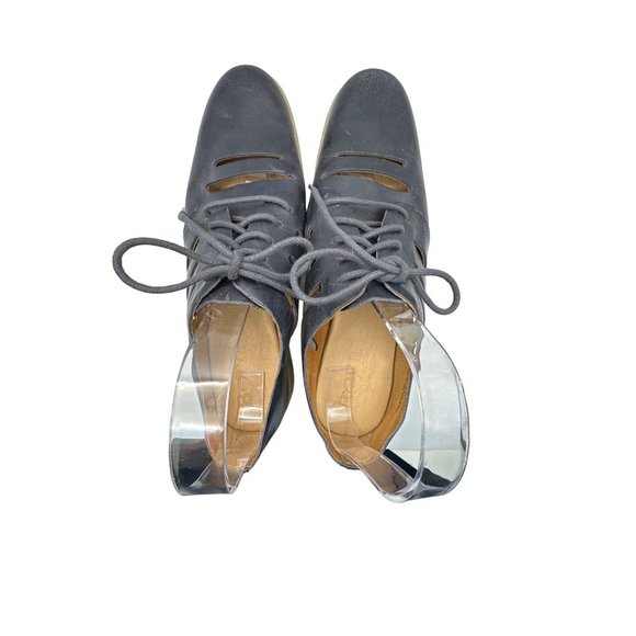 Born Jakob women’s size 10M Yankee Blue leather uppers and lining lace shoes - Picture 4 of 9